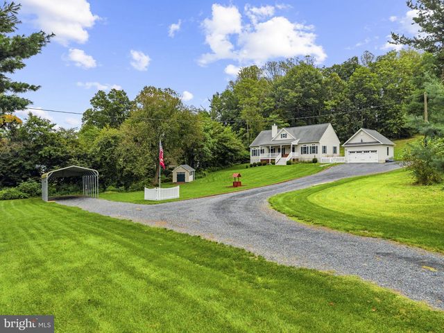 9813 CREST HILL RD, Marshall, VA 20115