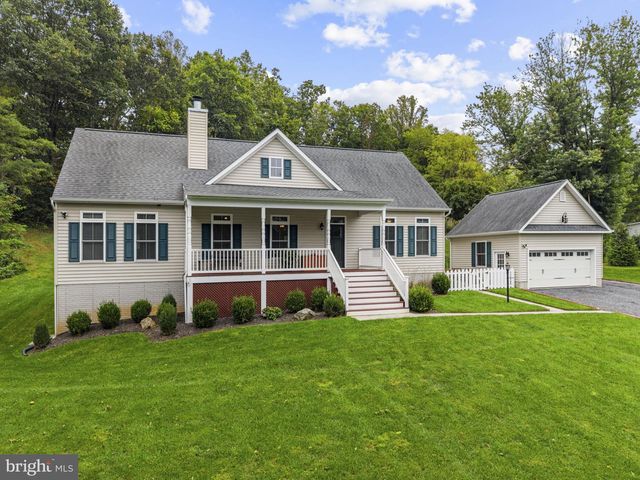 9813 CREST HILL RD, Marshall, VA 20115