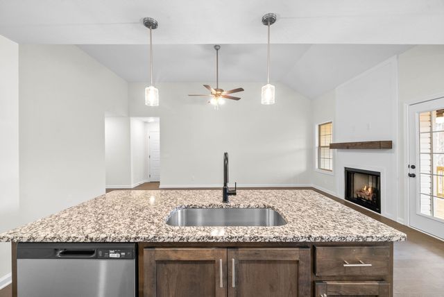 609 Liberty Park, Clarksville, TN 37042