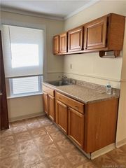 259 Humphrey Street #2, New Haven, CT 06511