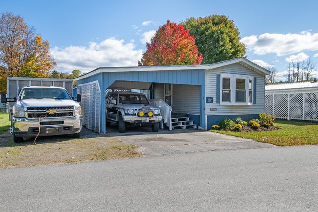 6 Pine Street, Colebrook, NH 03576