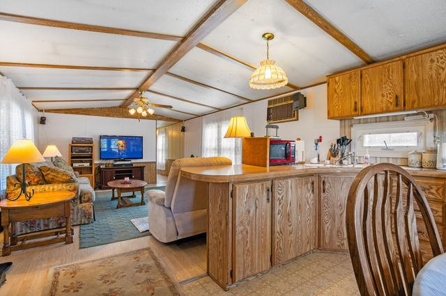 6 Pine Street, Colebrook, NH 03576