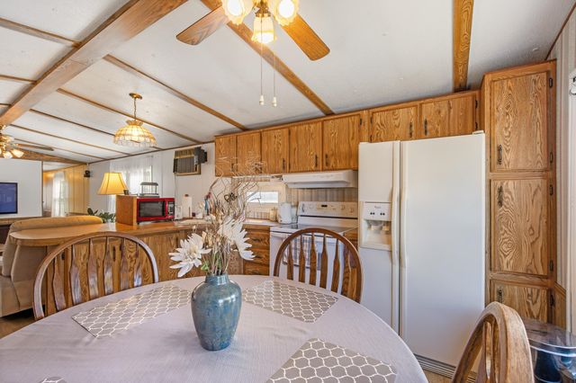 6 Pine Street, Colebrook, NH 03576