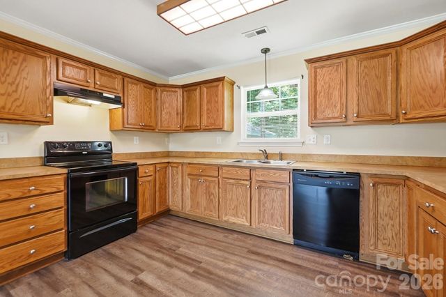 247 Troutman Avenue, Mooresville, NC 28115