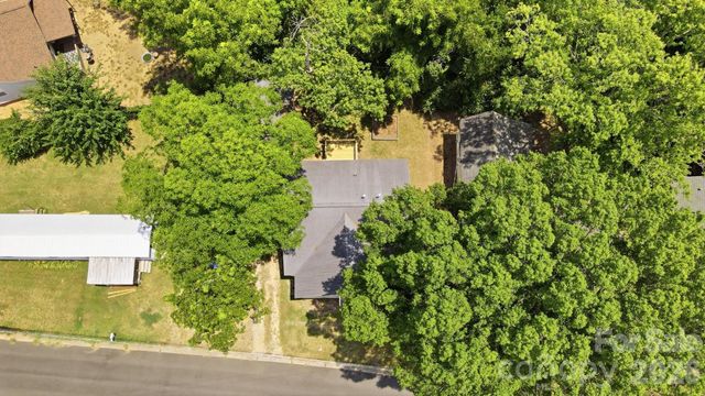 247 Troutman Avenue, Mooresville, NC 28115
