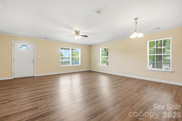 247 Troutman Avenue, Mooresville, NC 28115