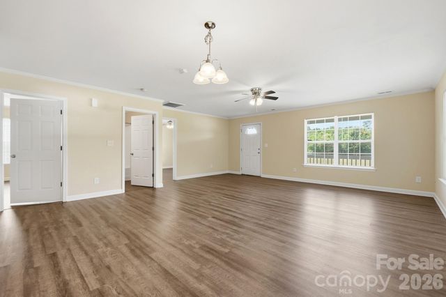 247 Troutman Avenue, Mooresville, NC 28115
