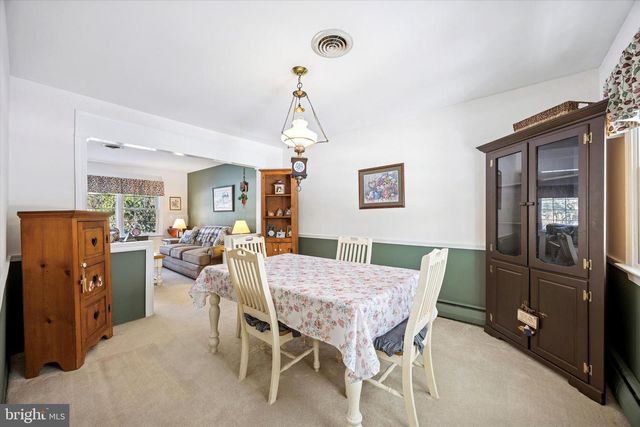 2 BLACKSMITH LN, Media, PA 19063