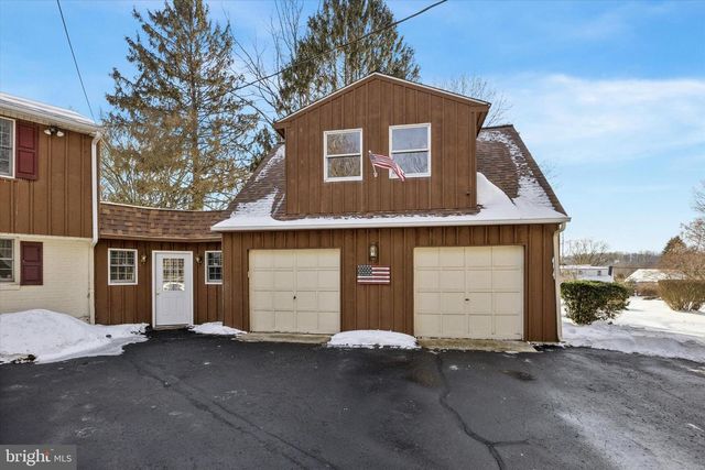 2 BLACKSMITH LN, Media, PA 19063