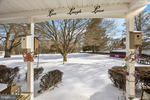 2 BLACKSMITH LN, Media, PA 19063