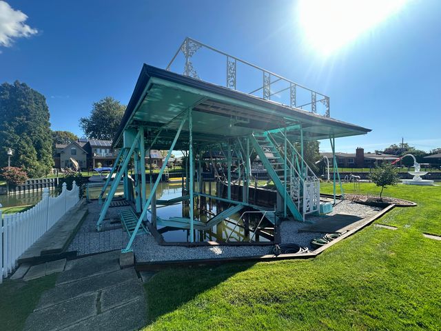 38176 Villa Mar Street, Harrison Twp, MI 48045