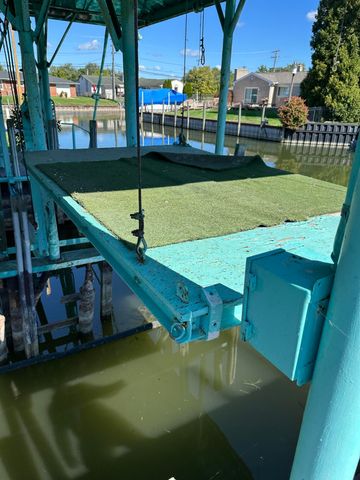 38176 Villa Mar Street, Harrison Twp, MI 48045