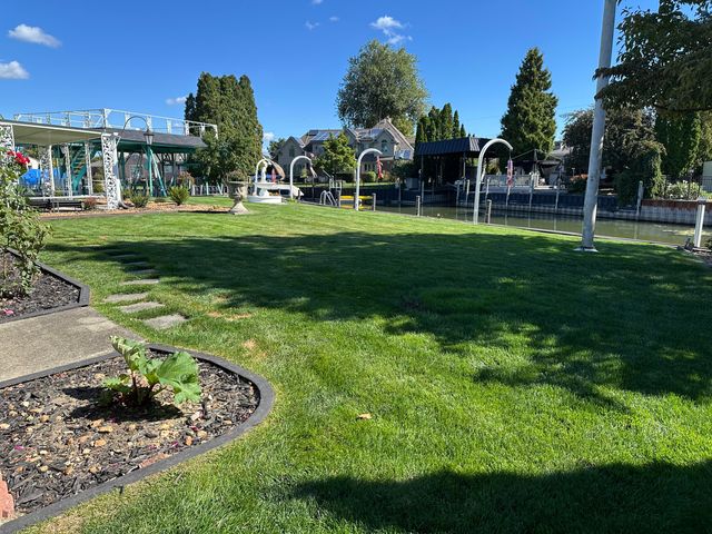 38176 Villa Mar Street, Harrison Twp, MI 48045