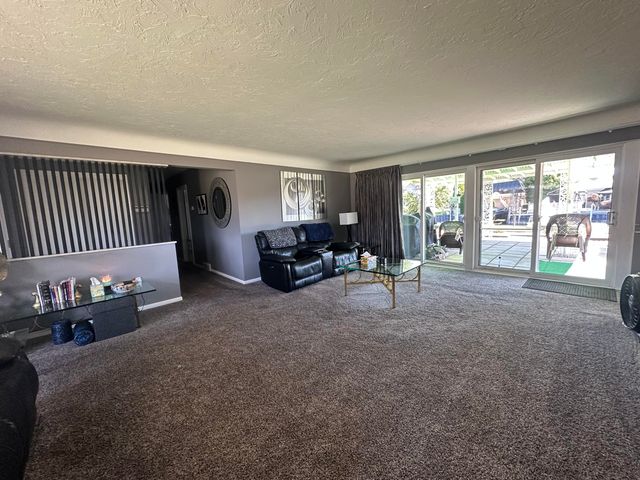 38176 Villa Mar Street, Harrison Twp, MI 48045