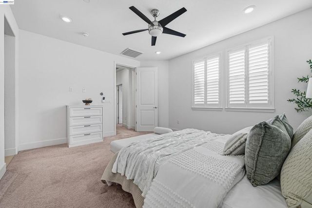 2933 Stringham Way, Dublin, CA 94568