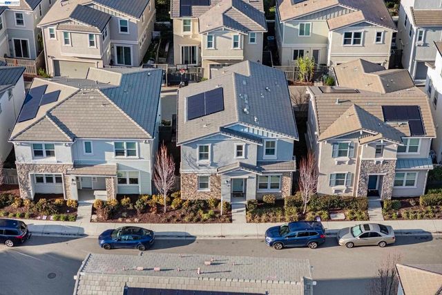 2933 Stringham Way, Dublin, CA 94568