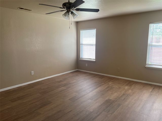 614 Rockbrook Drive, Forney, TX 75126