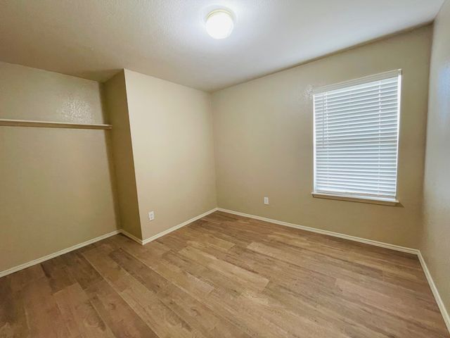 614 Rockbrook Drive, Forney, TX 75126