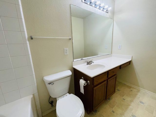 614 Rockbrook Drive, Forney, TX 75126