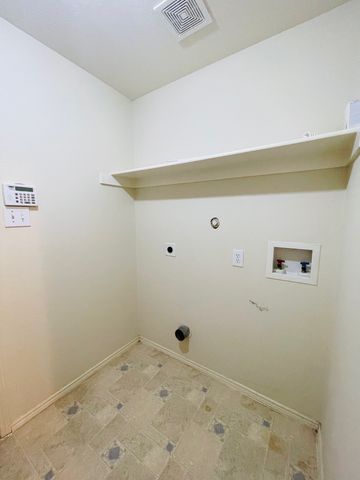 614 Rockbrook Drive, Forney, TX 75126