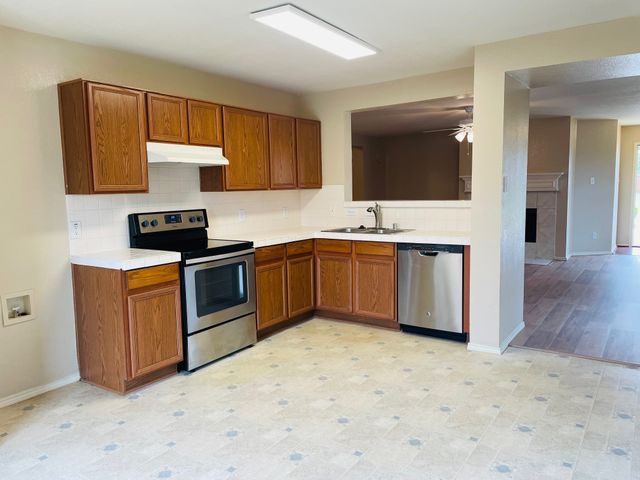 614 Rockbrook Drive, Forney, TX 75126