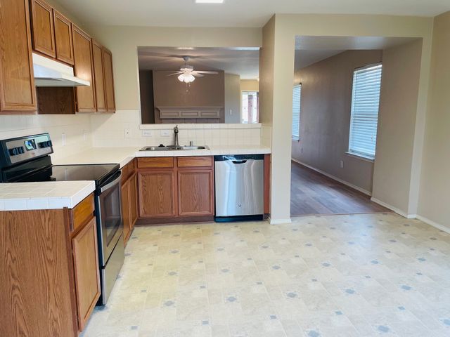 614 Rockbrook Drive, Forney, TX 75126