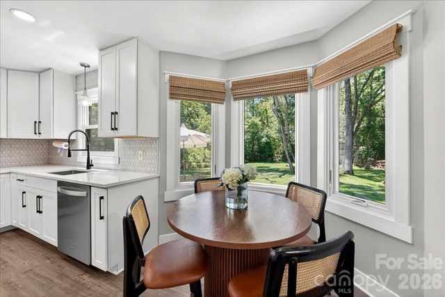 9018 Hunters Pointe Drive, Huntersville, NC 28078