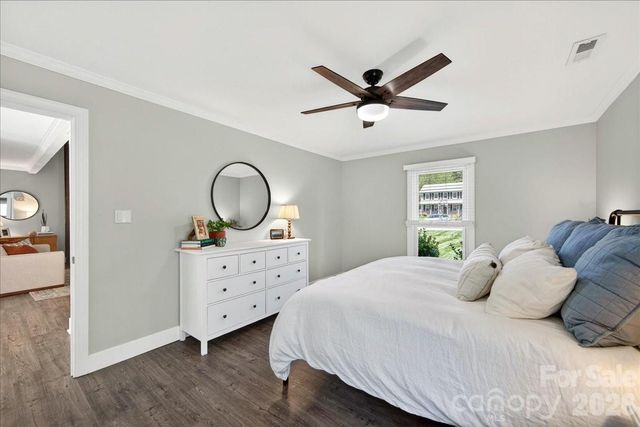 9018 Hunters Pointe Drive, Huntersville, NC 28078