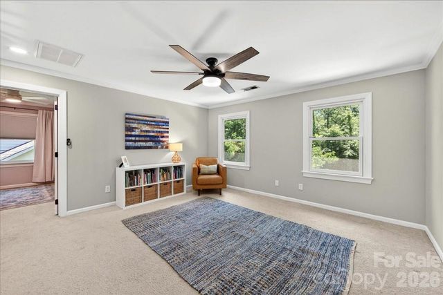 9018 Hunters Pointe Drive, Huntersville, NC 28078