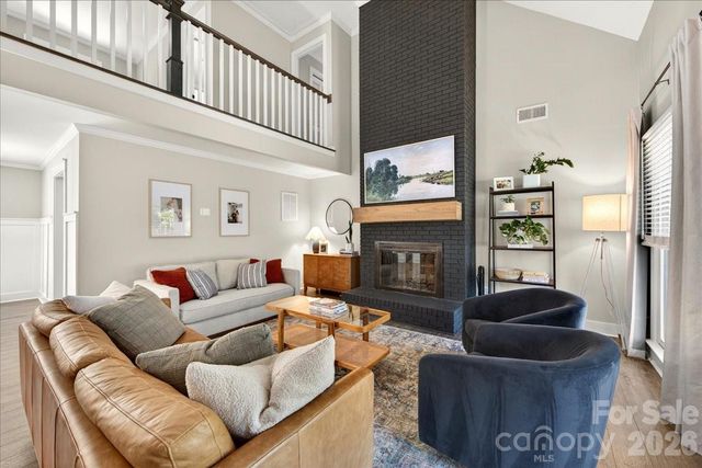 9018 Hunters Pointe Drive, Huntersville, NC 28078