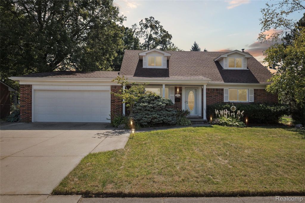 23346 Demley Drive, Clinton Charter Township, MI 48035