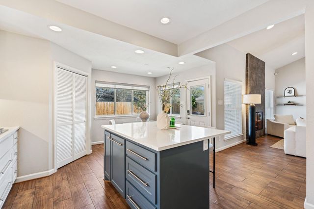 5614 Jason Street, Houston, TX 77096