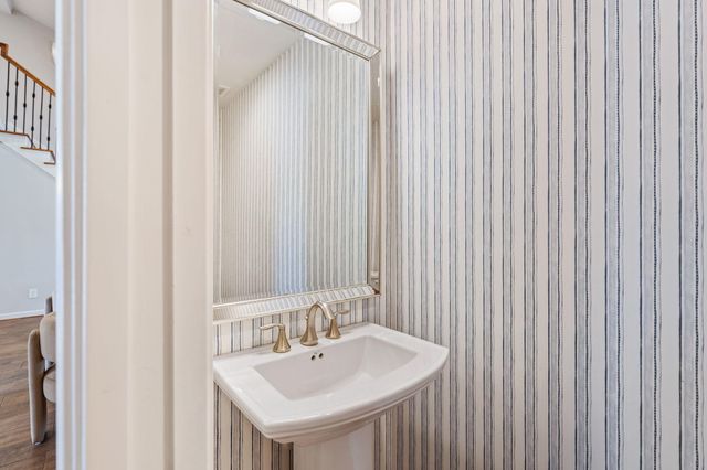 5614 Jason Street, Houston, TX 77096