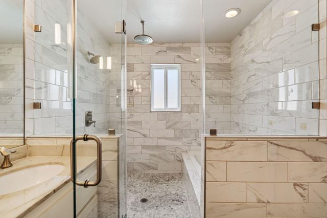 5614 Jason Street, Houston, TX 77096