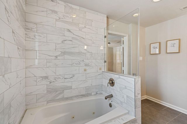 5614 Jason Street, Houston, TX 77096