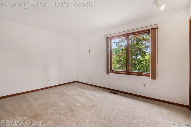 8651 Brazos Court, White Lake Charter Township, MI 48386