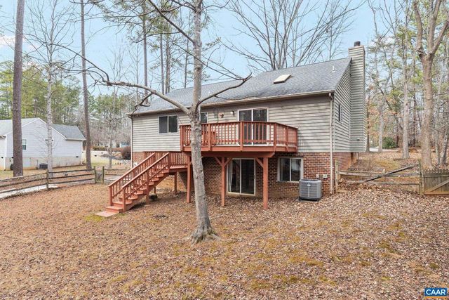 7 ENGLEWOOD DR, Palmyra, VA 22963