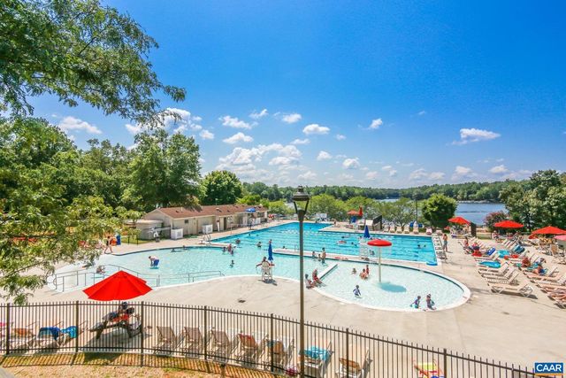 7 ENGLEWOOD DR, Palmyra, VA 22963