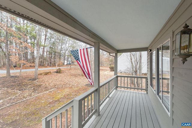 7 ENGLEWOOD DR, Palmyra, VA 22963