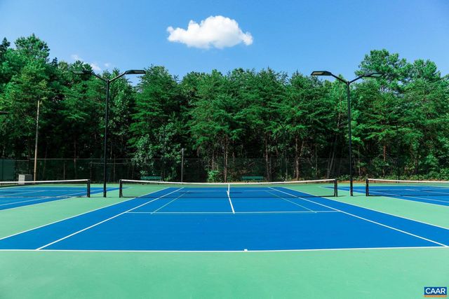 7 ENGLEWOOD DR, Palmyra, VA 22963