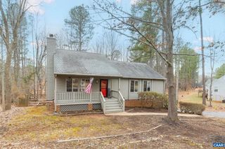 7 ENGLEWOOD DR, Palmyra, VA 22963