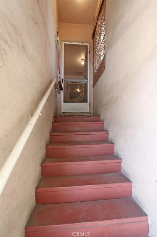 1222 S Cloverdale, Los Angeles, CA 90019
