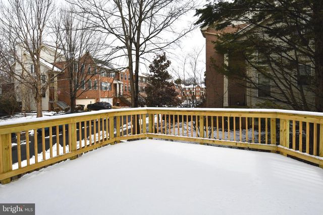 20630 MUDDY HARBOUR SQ, Sterling, VA 20165