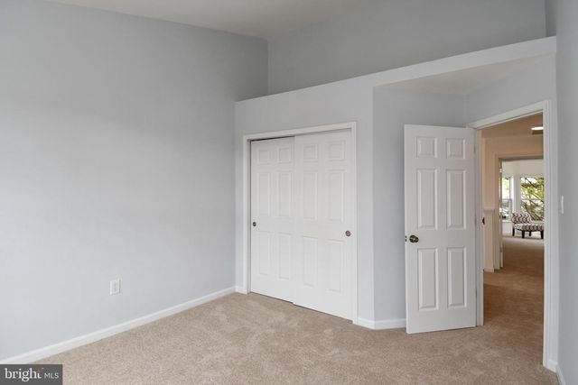 20630 MUDDY HARBOUR SQ, Sterling, VA 20165