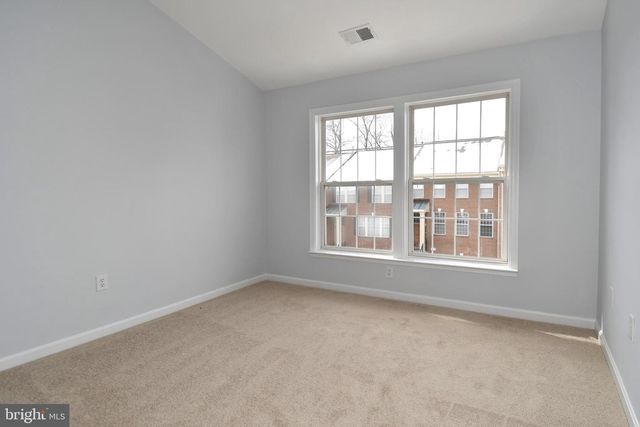 20630 MUDDY HARBOUR SQ, Sterling, VA 20165