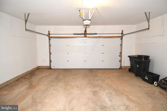 20630 MUDDY HARBOUR SQ, Sterling, VA 20165