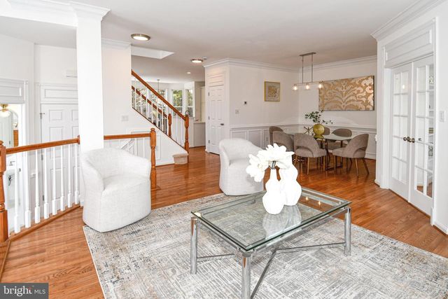 20630 MUDDY HARBOUR SQ, Sterling, VA 20165