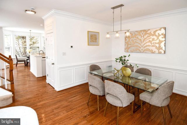 20630 MUDDY HARBOUR SQ, Sterling, VA 20165