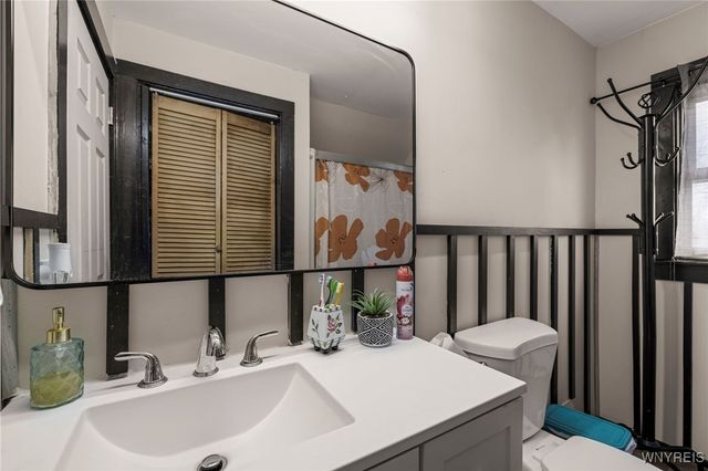 76 Erb Street, Buffalo, NY 14215