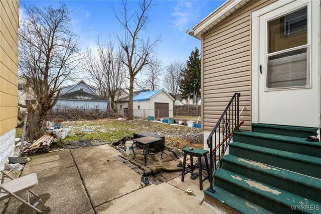 76 Erb Street, Buffalo, NY 14215